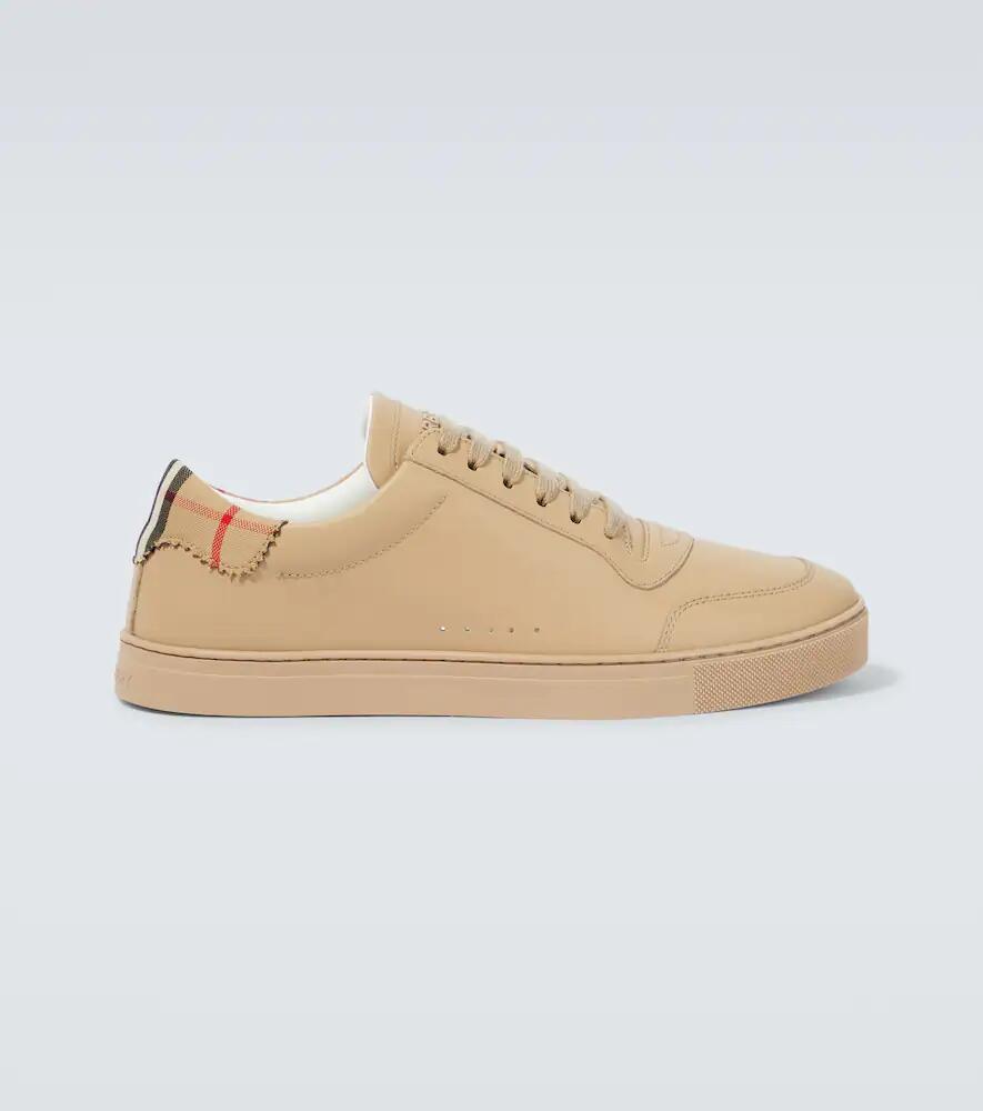 Burberry Leather low-top sneakers Cover