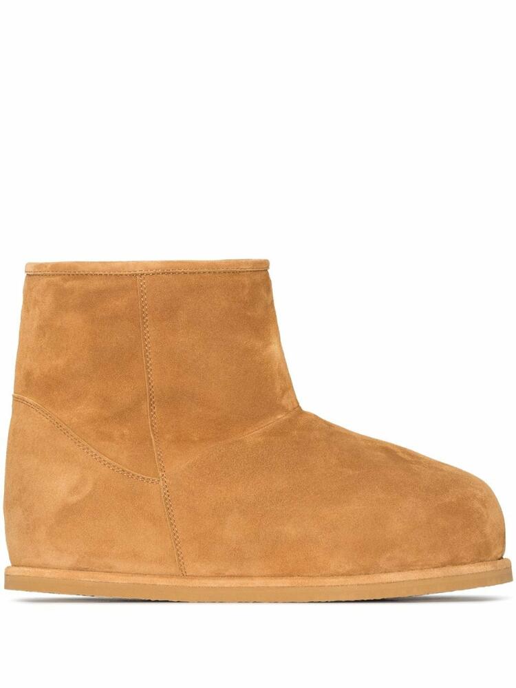 Amina Muaddi Heidi shearling-lined suede boots - Brown Cover