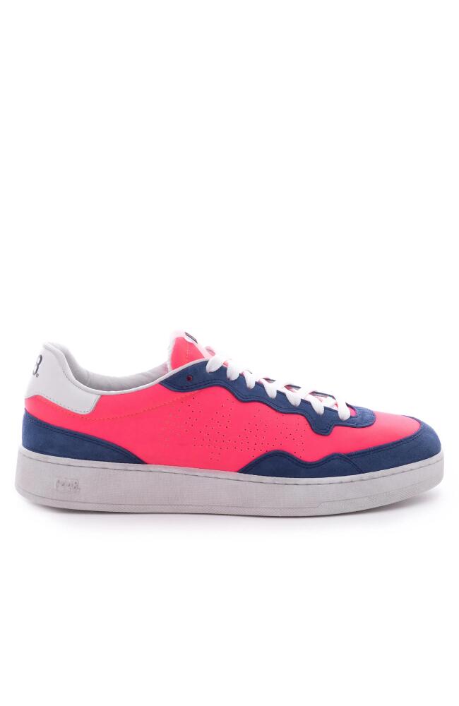 P448 Vert Sneaker in Neon Pink Cover