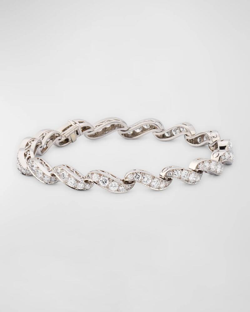 NM Estate Estate Platinum Diamond Bracelet Cover