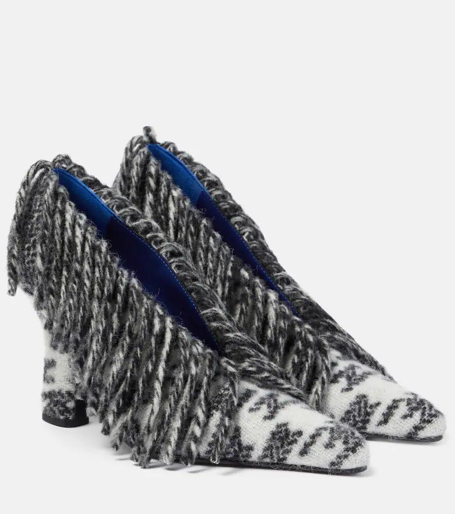 Burberry Sweep 100 fringed wool pumps Cover