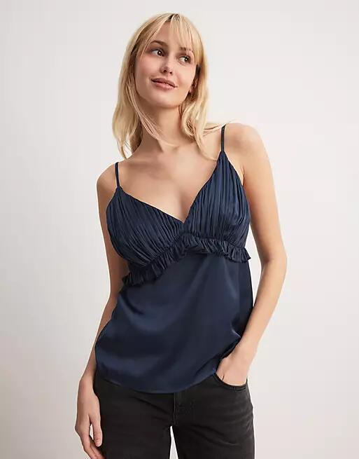 NA-KD plisse cami top in navy Cover