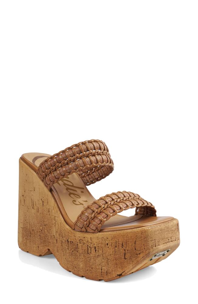 Candie's Akari Platform Wedge Sandal in Natural Woven Cover