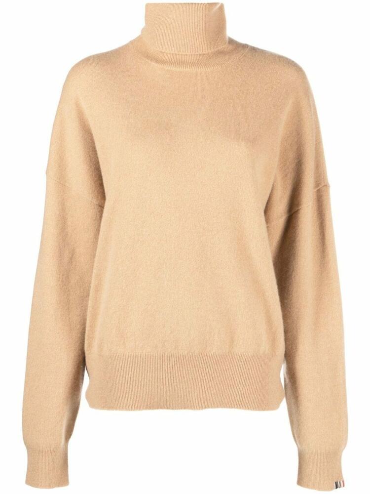 extreme cashmere Jill roll-neck cashmere umper - Neutrals Cover