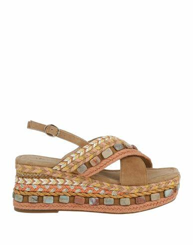 Alma En Pena. Woman Espadrilles Camel Leather, Textile fibers Cover