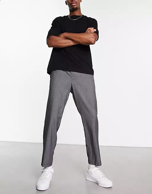 New Look pull on check slim pants in gray Cover