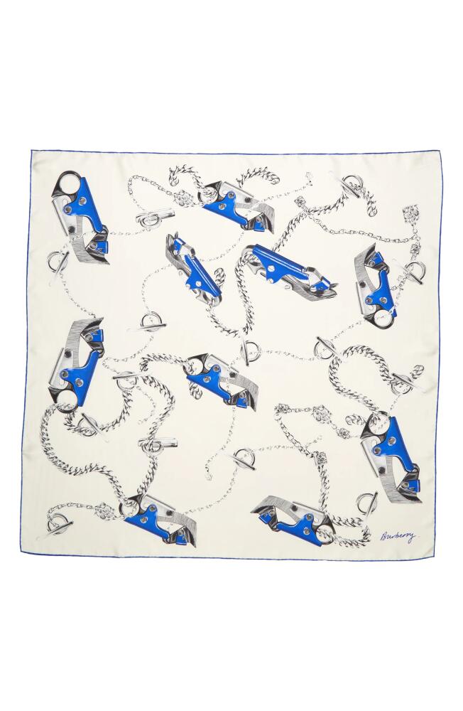 burberry Print Silk Scarf in Knight Cover