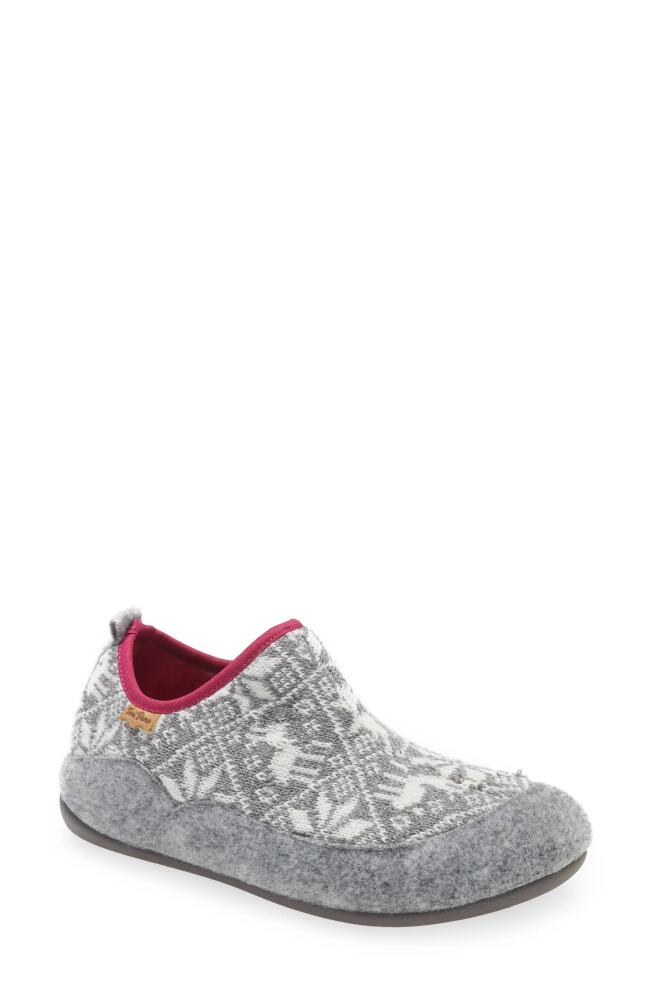 Toni Pons Mare Slip-On in Grey Cover