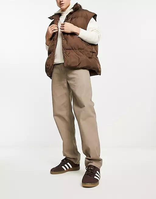 New Look 5 pocket straight pants in brown Cover