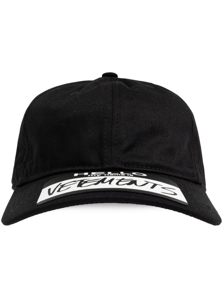 VETEMENTS logo-print cap - Black Cover