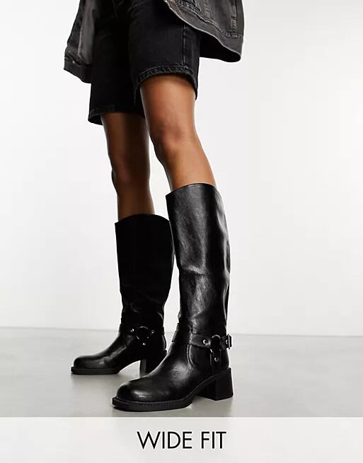 RAID Wide Fit Nessa knee boot with hardware in black Cover