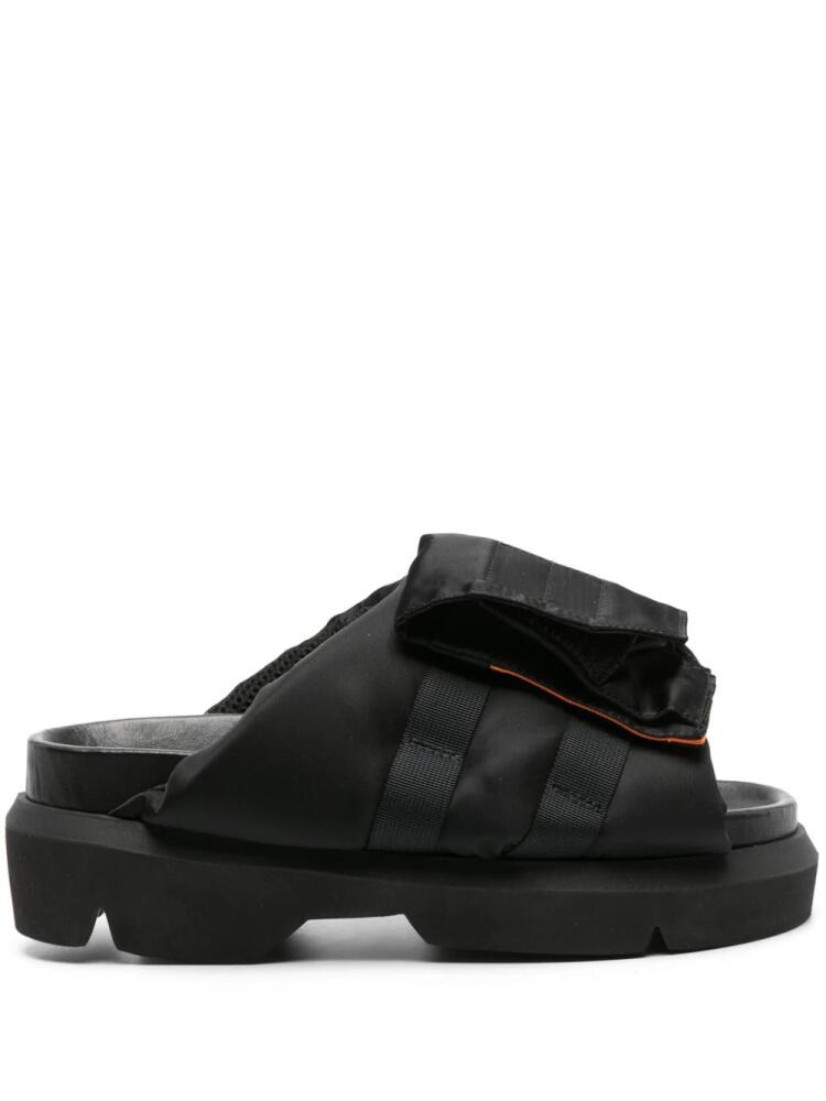 sacai padded chunky slides - Black Cover