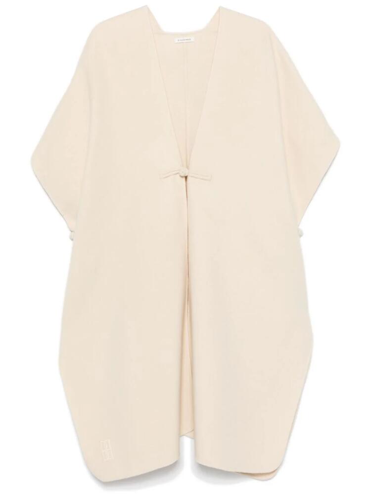 By Malene Birger Robertas cape - Neutrals Cover