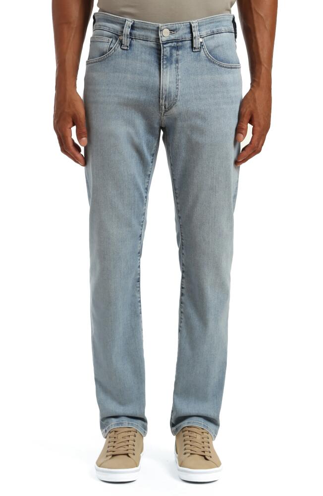 34 Heritage Courage Straight Leg Jeans in Bleached Urban Cover