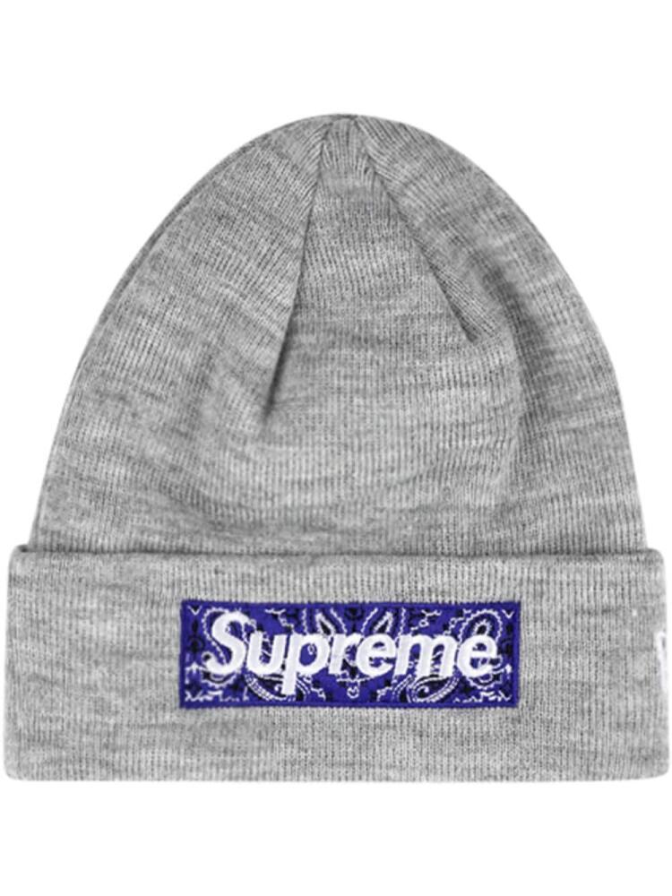 Supreme x New Era Box Logo knitted beanie - Grey Cover