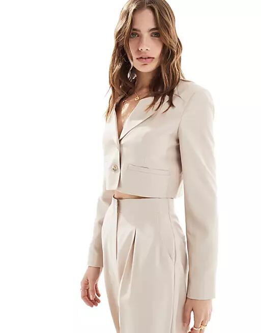 Miss Selfridge relaxed cropped blazer in taupe fleck - part of a set-Neutral Cover