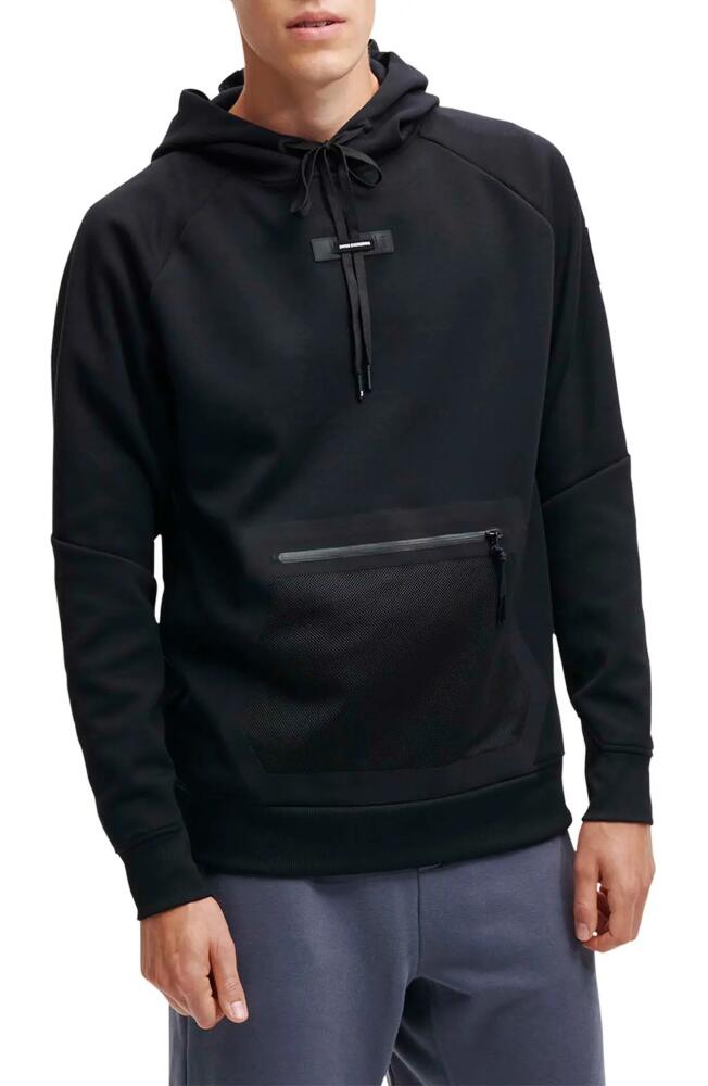 On Pullover Hoodie in Black Cover