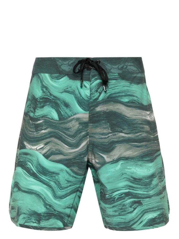 Oakley abstract-pattern swim shorts - Green Cover