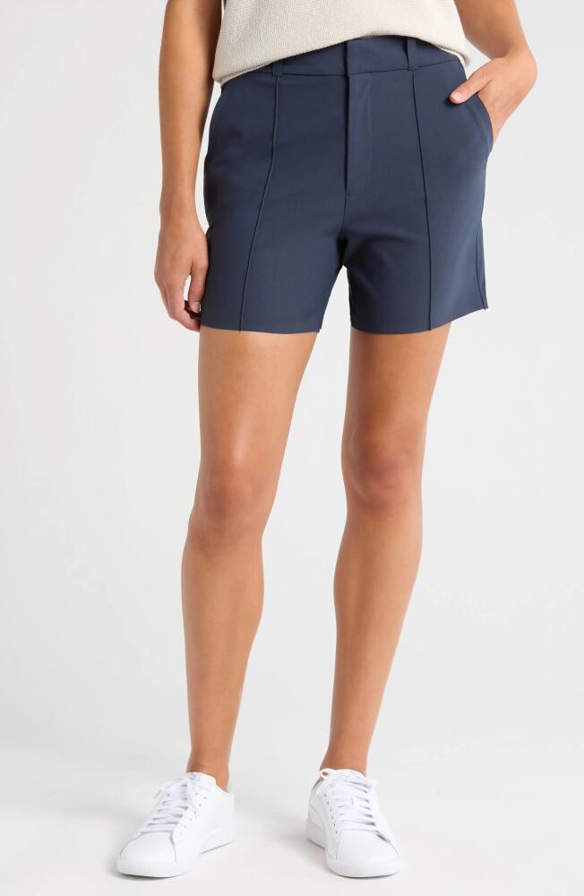 Rhone Birdie Golf Trouser Shorts in Navy Blue Cover