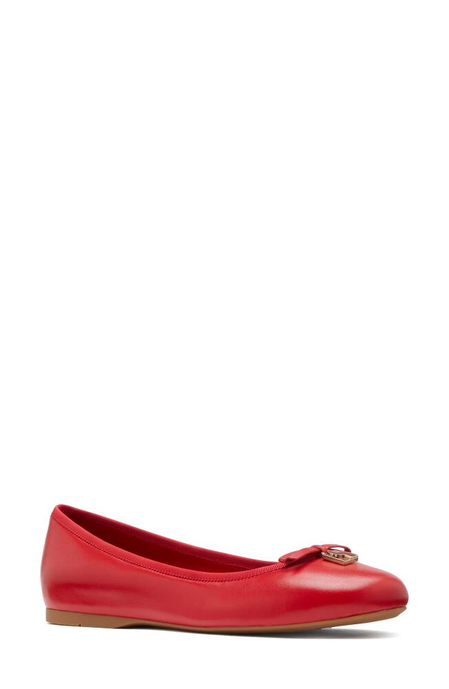 Kate Spade New York dakota charm ballet flat in Cherry Rouge Cover