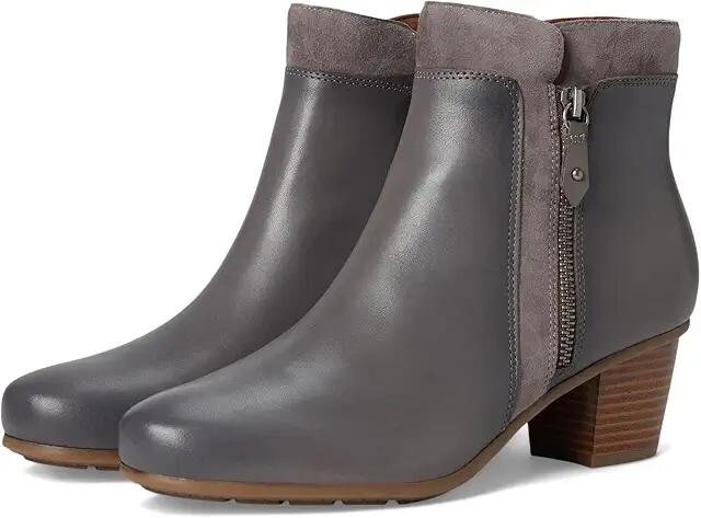 Cobb Hill Wynter (Grey Leather) Women's Boots Cover