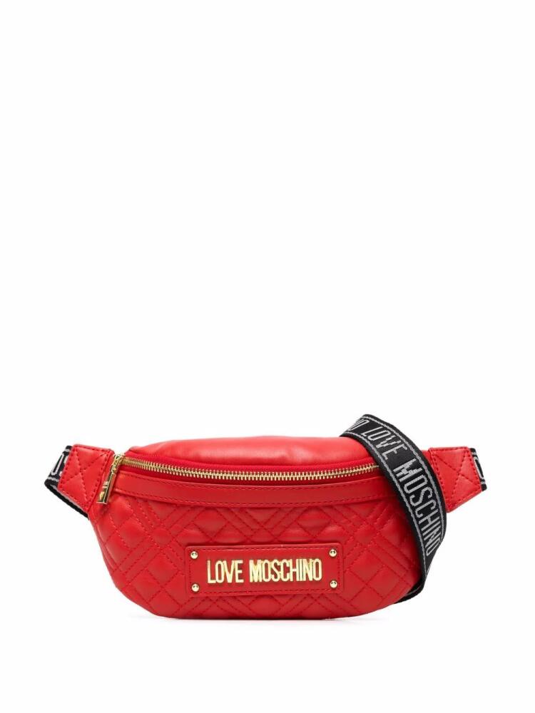 Love Moschino quilted logo plaque belt bag - Red Cover