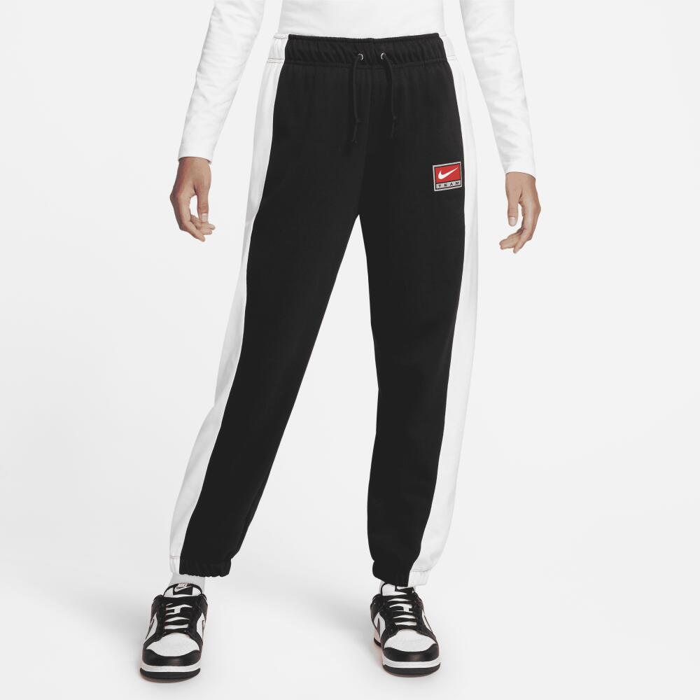 Women's Nike Sportswear Team Nike Fleece Pants in Black Cover