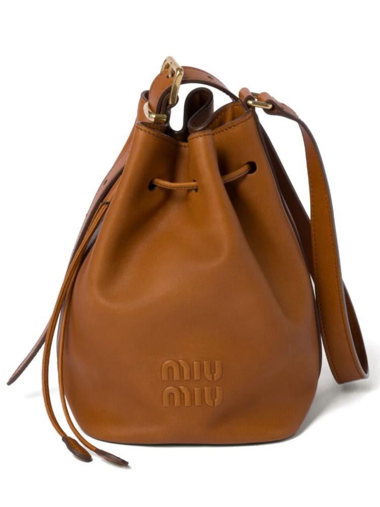 Miu Miu logo-embossed leather bucket bag - Brown Cover