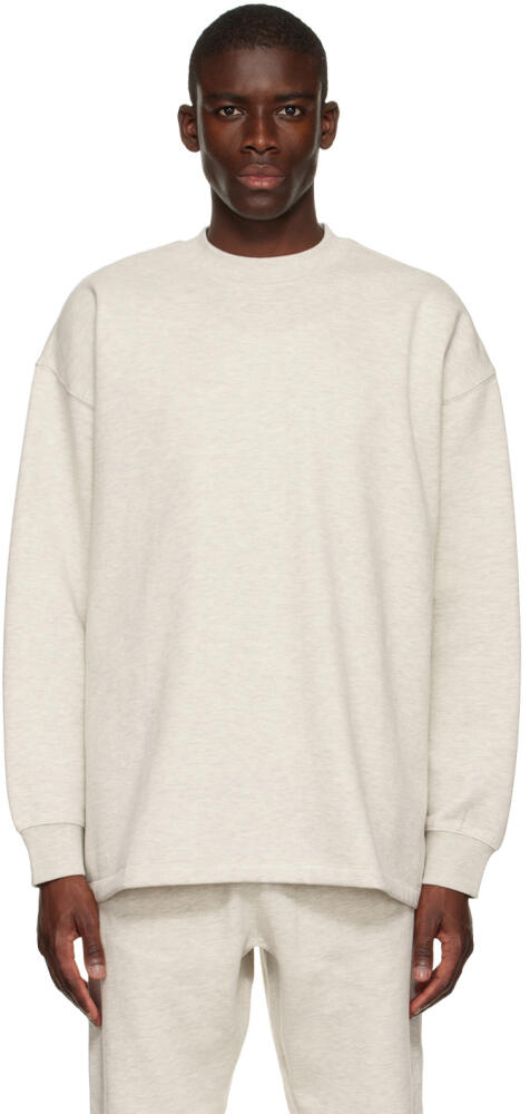 Fear of God ESSENTIALS Off-White Relaxed Sweatshirt Cover