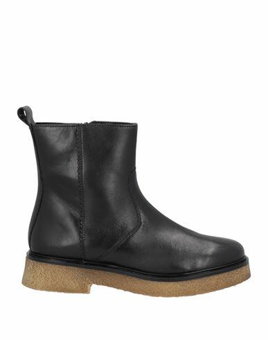 Paola Ferri Woman Ankle boots Black Soft Leather Cover