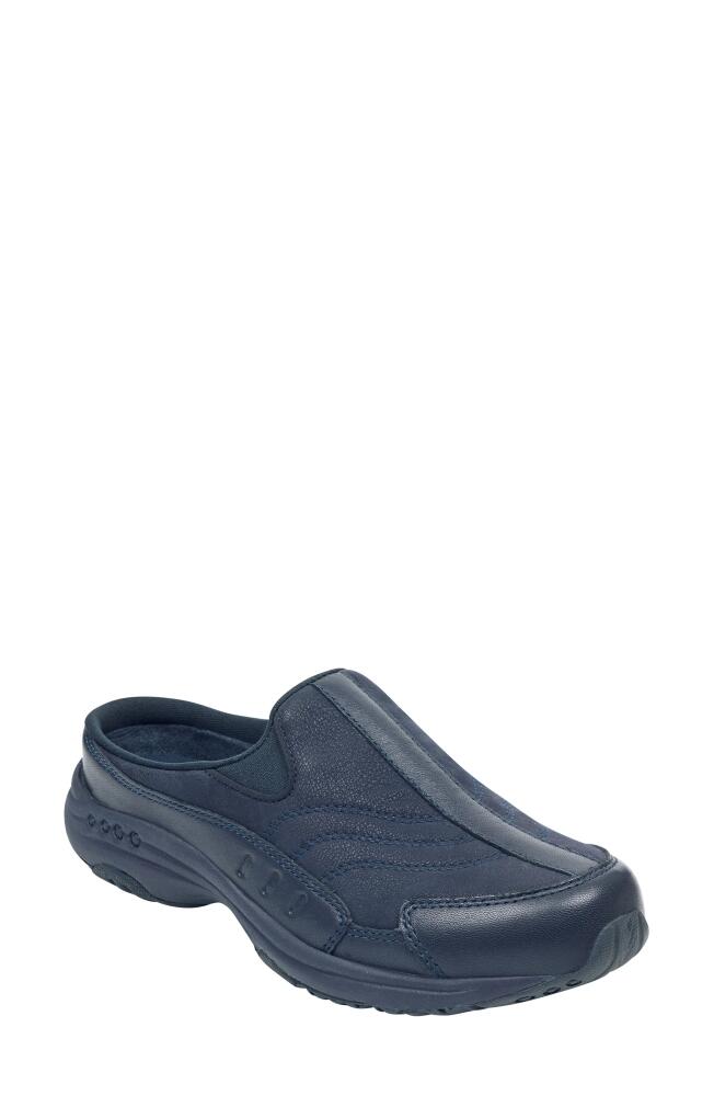 Easy Spirit Traveltime Sneaker in Navy Leather Cover