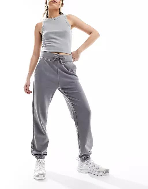 Bershka sweatpants in washed gray Cover