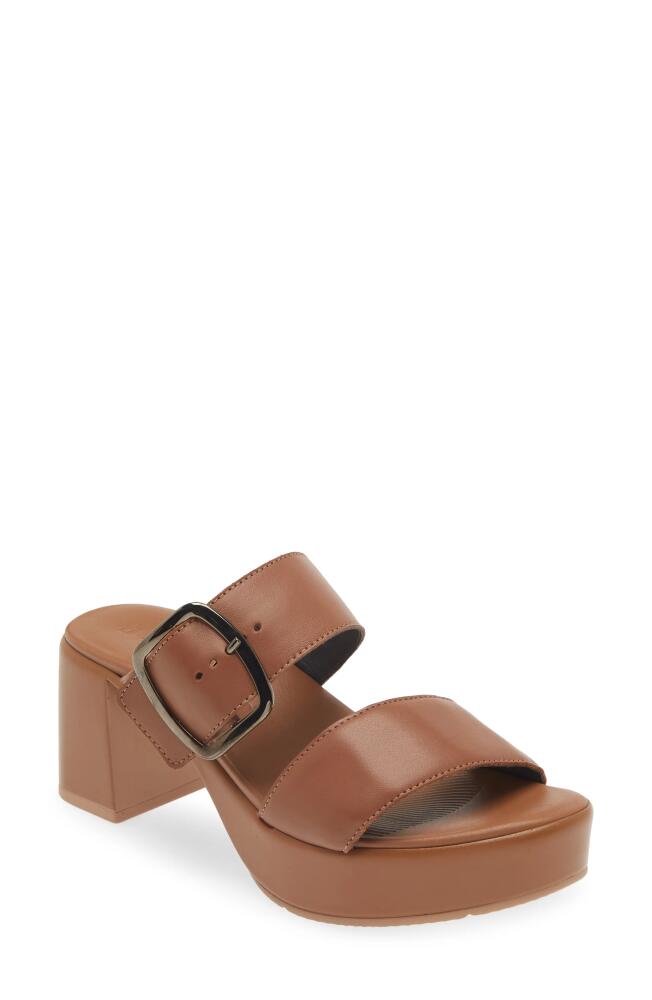 Naot Celeb Platform Slide Sandal in Caramel Leather Cover