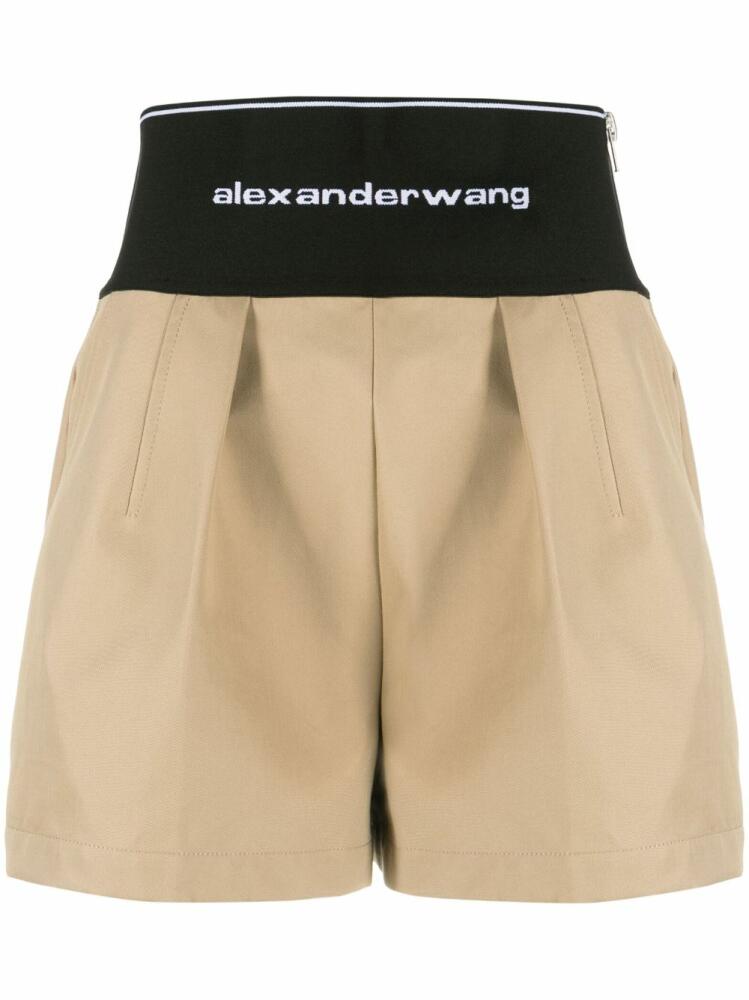 Alexander Wang logo-waist pleated shorts - Neutrals Cover