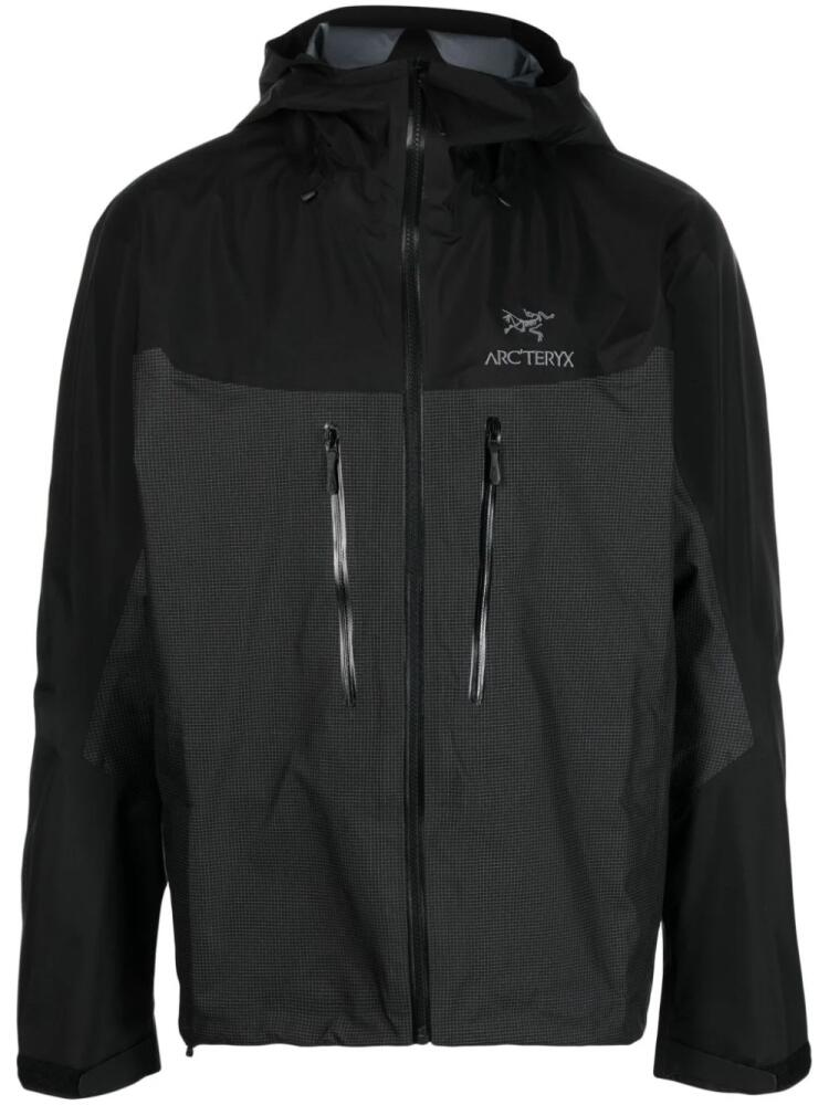 Arc'teryx Alpha logo-embroidered hooded jacket - Black Cover