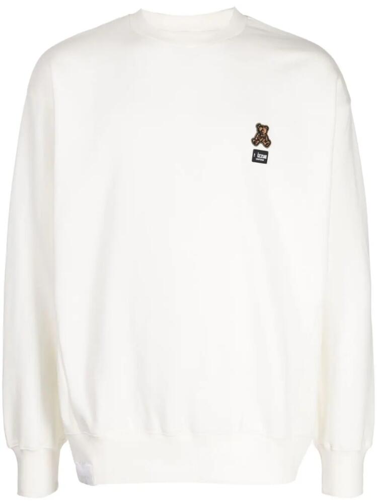 izzue logo-patch crew-neck sweatshirt - White Cover