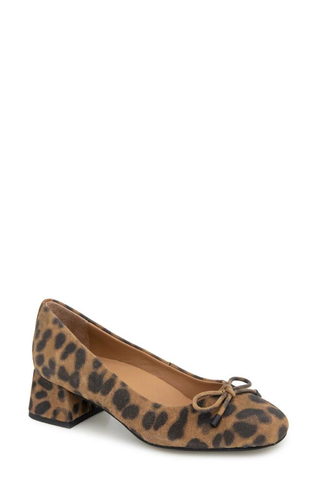 GENTLE SOULS BY KENNETH COLE Lancine Pump in Leopard Suede Cover