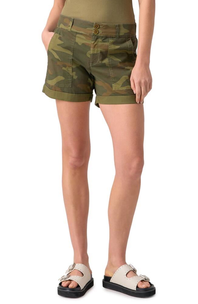 Sanctuary Renegade Camo Rolled Cuff Shorts in Renew Camo Cover