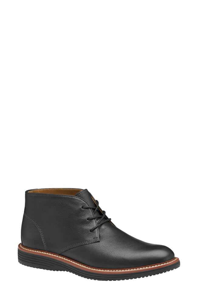 Johnston & Murphy Upton Chukka in Black Full Grain Cover