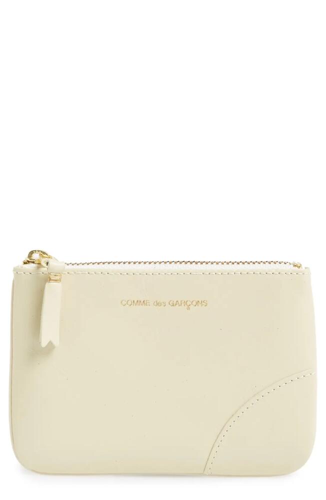 Comme des Garçons Wallets Small Classic Leather Zip-Up Pouch in Off White Cover