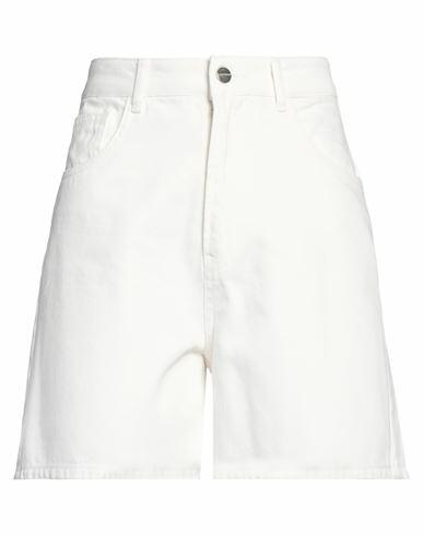 Hinnominate Woman Shorts & Bermuda Shorts White Cotton Cover