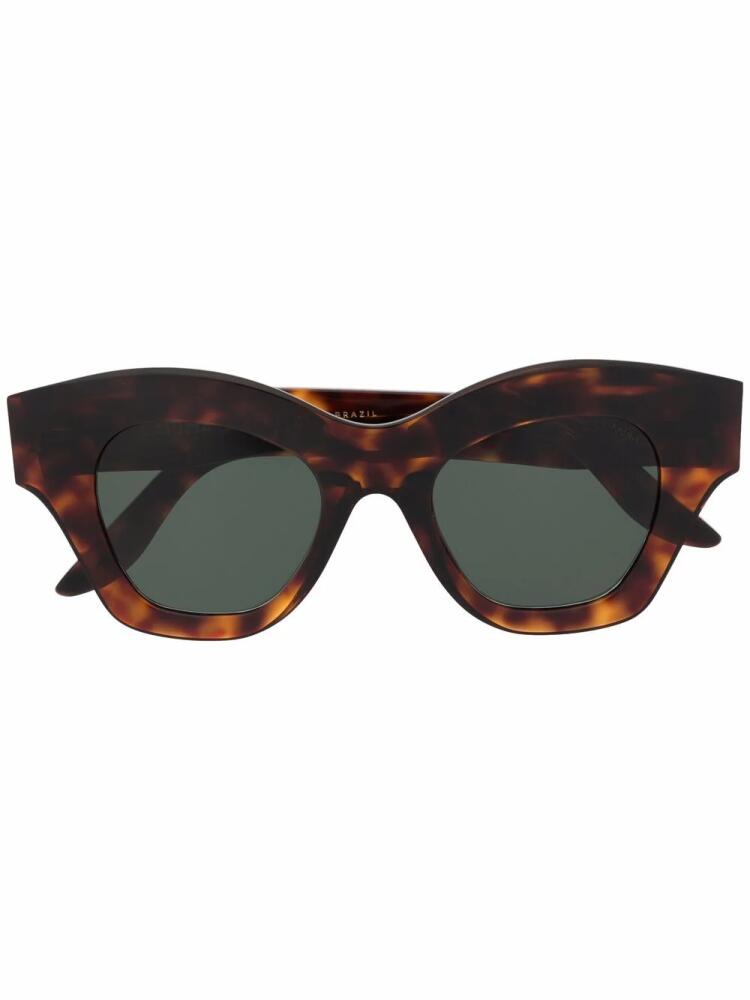 Lapima Tessa squared-concave frame sunglasses - Brown Cover