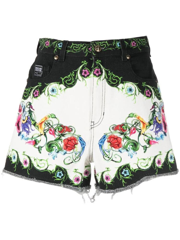 Versace Jeans Couture baroque-print short shorts - White Cover