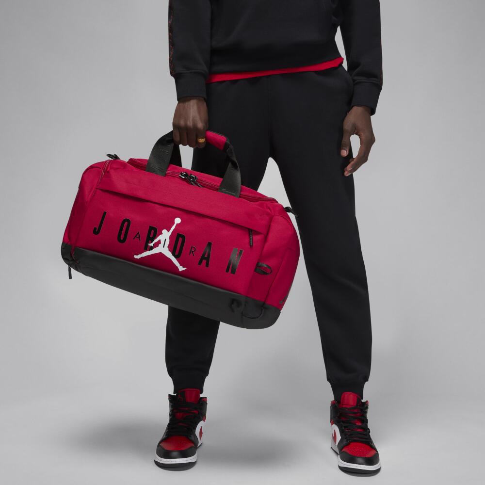 Men's Jordan Velocity Duffle Bag (36L) in Red Cover