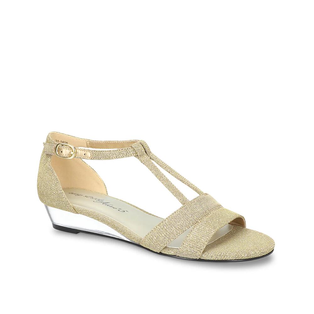 Easy Street Alora Wedge Sandal | Women's | Gold Glitter Cover