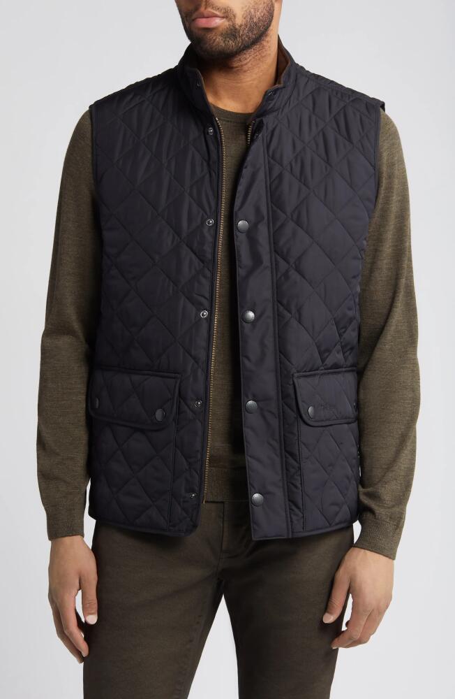 Barbour New Lowerdale Quilted Vest in Navy Cover