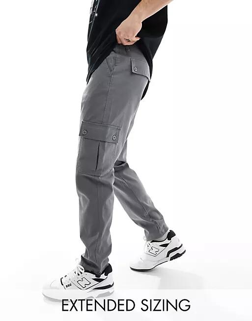 ASOS DESIGN Essential tapered cargo pants in gray Cover