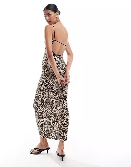 Bershka contrast trim strappy maxi dress in leopard print-Multi Cover