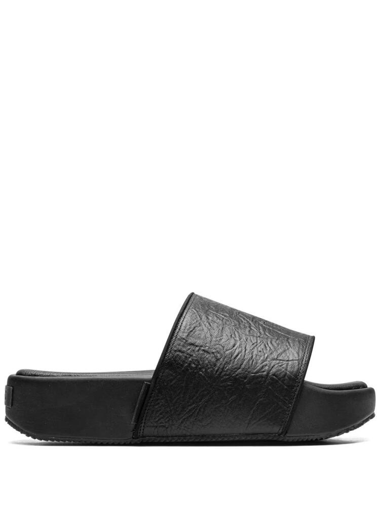 Y-3 Y-3 "Black/Black/Core White" slides Cover