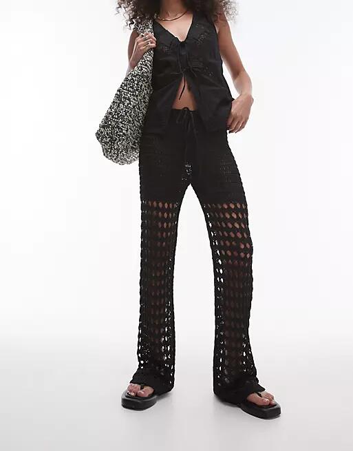 Topshop knitted crochet pants in black Cover